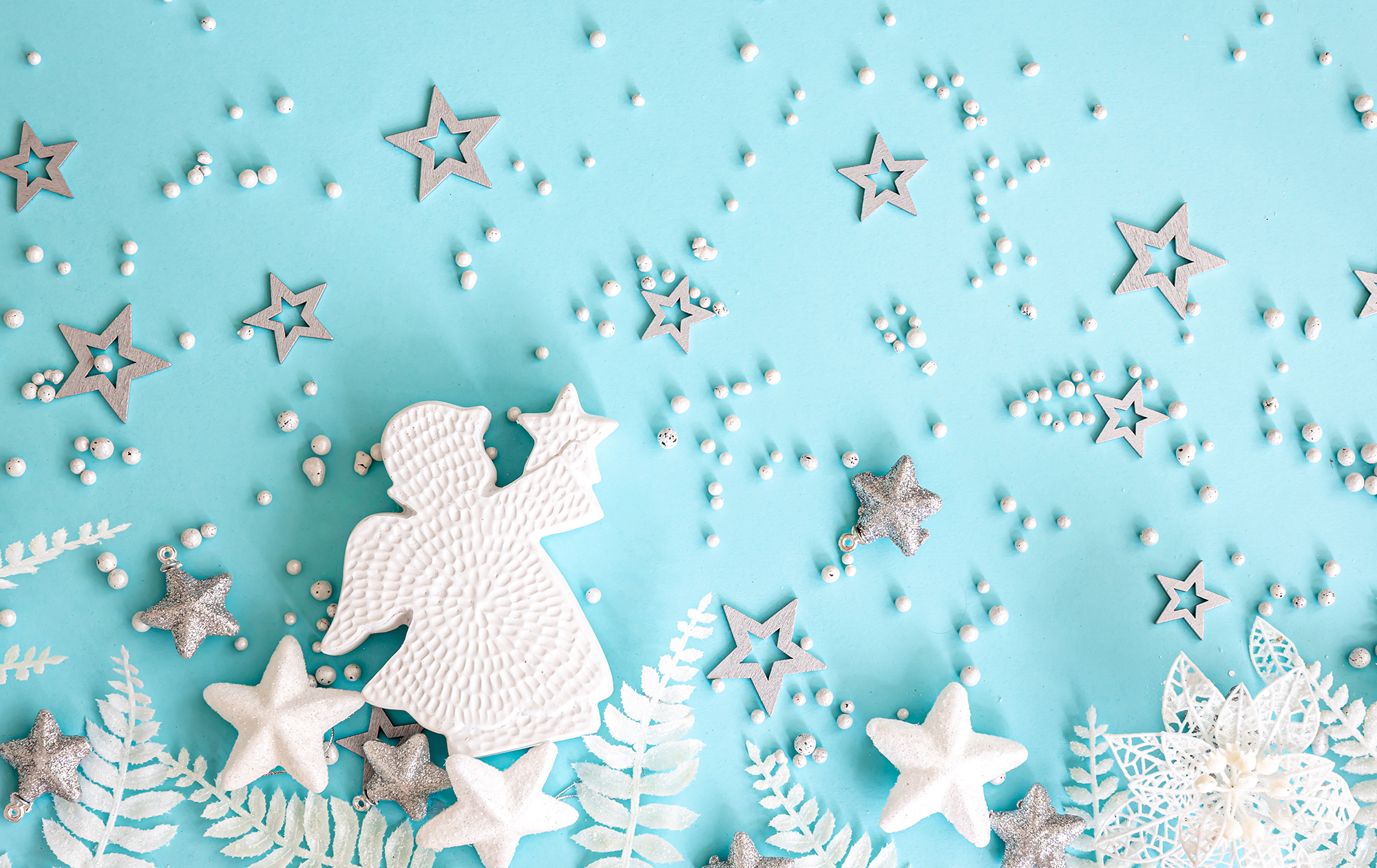 День ангела Светланы: поздравьте любимых именинниц красивыми открытками, стихами и СМС